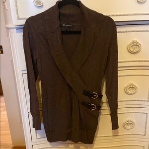 Brown Women's Sweater with Buckle Detail